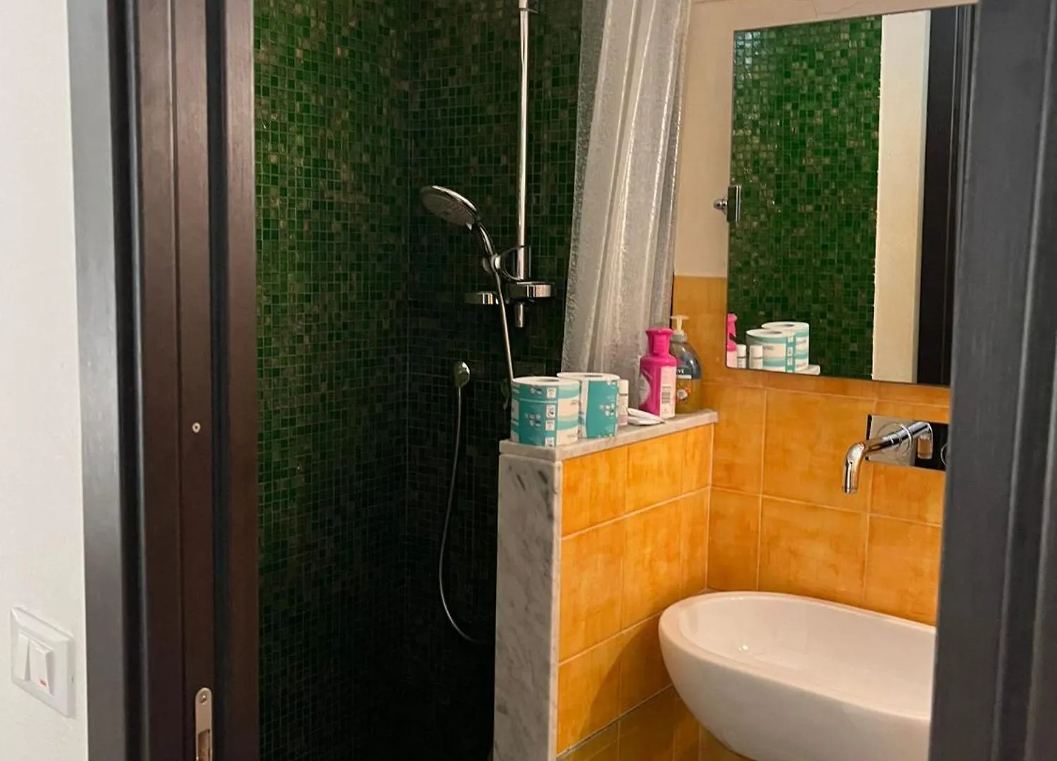 Exquisite 2Br Apartment Nearby Borgo San Frediano Florence